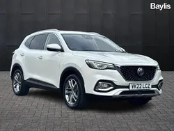 White Used 2022 MG HS Exclusive SUV | £16,560 (Fair price)