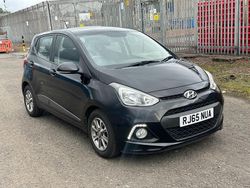 Black Used 2015 Hyundai i10 Premium Hatchback | £4,994 (Good price)