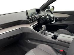 Blue Used 2022 Peugeot 3008 GT-line SUV | £18,250 (Fair price)