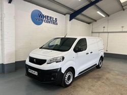 White Used 2024 Peugeot Expert Premium Van | £15,990 (Fair price)