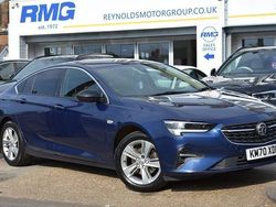 Blue Used 2020 Vauxhall Insignia Sport Hatchback | £6,990 (Good price)