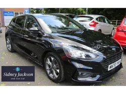 Black Used 2020 Ford Focus ST-Line Hatchback | £13,295 (Fair price)