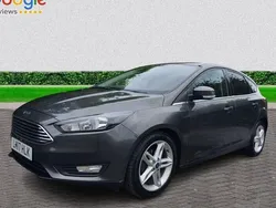 Grey Used 2017 Ford Focus Zetec Hatchback | £6,695 (Good price)