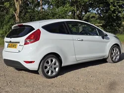 White Used 2012 Ford Fiesta Zetec Hatchback | £2,499 (Good price)