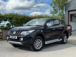 Black Used 2019 Mitsubishi L200 Warrior Pickup | £22,799 (Expensive)