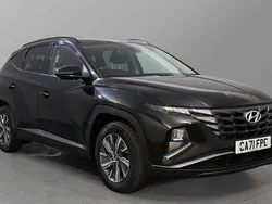 Phantom black Used 2021 Hyundai Tucson SE SUV | £18,195 (Fair price)