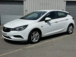 White Used 2017 Vauxhall Astra Design Edition Hatchback | £4,600 (Good price)