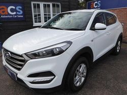 White Used 2016 Hyundai Tucson SUV | £8,995 (Good price)