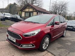 Red Used 2016 Ford S-MAX S MPV | £9,999 (Super price)