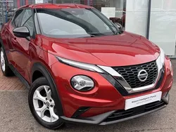 Red Used 2022 Nissan Juke N-Connecta SUV | £15,749 (Fair price)