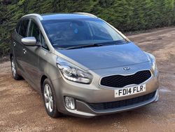 Silver Used 2014 Kia Carens MPV | £3,485 (Fair price)