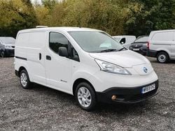 White Used 2020 Nissan e-NV200 Acenta Van | £5,990 (Fair price)
