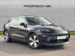 Jet black Used 2025 Porsche Macan SUV | £67,990