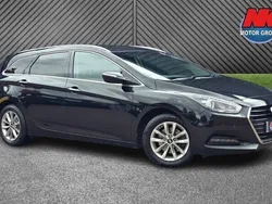 Black Used 2017 Hyundai i40 SE Estate | £6,499 (Fair price)