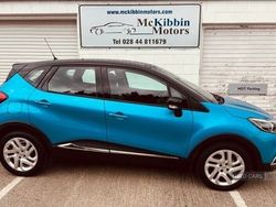Blue Used 2016 Renault Captur Dynamique SUV | £7,250 (Fair price)