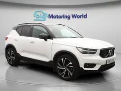 White Used 2019 Volvo XC40 R-Design Pro SUV | £24,800 (Fair price)