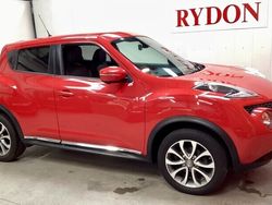 Red Used 2015 Nissan Juke Tekna SUV | £9,995