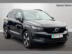 Black Used 2021 Volvo XC40 SUV | £21,000 (Fair price)