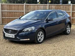 Blue Used 2014 Volvo V40 SE Estate | £5,100 (Good price)