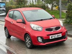 Red Used 2013 Kia Picanto City Hatchback | £2,995 (Fair price)