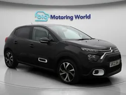 Black Used 2022 Citroën C3 Shine Hatchback | £9,400 (Fair price)