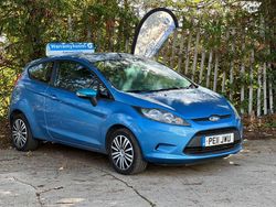 Blue Used 2011 Ford Fiesta Hatchback | £2,490 (Good price)