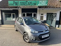 Grey Used 2015 Hyundai i10 Premium Hatchback | £5,199 (Good price)