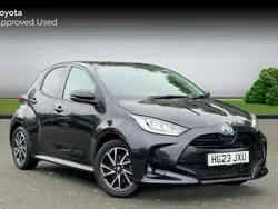 Used 2025 Toyota Yaris Hybrid Design Hatchback | £17,890 (Good price)