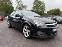 Black Used 2010 Vauxhall Astra SRi Hatchback | £2,500 (Fair price)