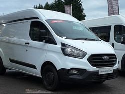 White Used 2021 Ford Transit Custom Trend Van | £9,995 (Fair price)