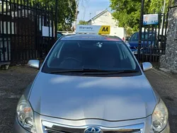 Used 2011 Toyota Auris Hybrid T4 | £5,495 (Fair price)