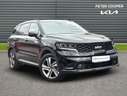 Black Used 2024 Kia Sorento SUV | £40,495 (A bit pricey)