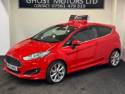 Red Used 2013 Ford Fiesta Titanium Hatchback | £3,495 (Fair price)