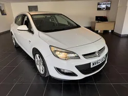 White Used 2013 Vauxhall Astra SRi Hatchback | £3,295 (Fair price)