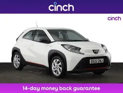 White Used 2022 Toyota Aygo PURE Hatchback | £10,199 (Fair price)
