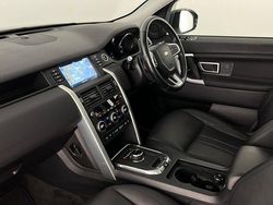 White Used 2018 Land Rover Discovery Sport HSE SUV | £19,990 (Fair price)