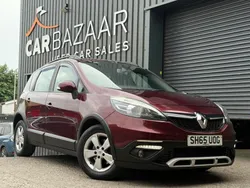 Red Used 2015 Renault Scénic III Dynamique MPV | £5,892 (Fair price)