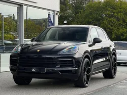 Black Used 2022 Porsche Cayenne SUV | £53,990 (Good price)