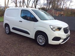 White Used 2020 Vauxhall Combo Sportive Van | £7,500 (Good price)