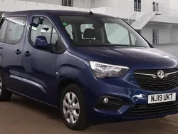 Blue Used 2019 Vauxhall Combo MPV | £11,499 (Fair price)