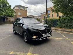 Black Used 2022 MG HS Exclusive SUV | £18,750 (A bit pricey)