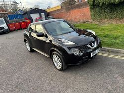 Black Used 2017 Nissan Juke N-Connecta SUV | £6,495 (Fair price)
