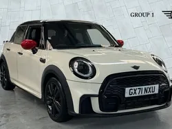 White Used 2021 Mini Cooper Hatch Hatchback | £19,250 (Expensive)
