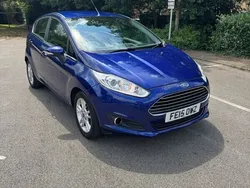 Blue Used 2015 Ford Fiesta Zetec Hatchback | £3,495 (Fair price)