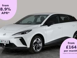 White Used 2023 MG MG4 EV SE Hatchback | £13,016 (Fair price)
