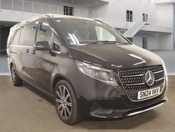 Black Used 2024 Mercedes V300 Premium MPV | £104,400
