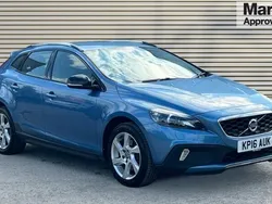 Blue Used 2016 Volvo V40 CC Estate | £9,524 (Good price)