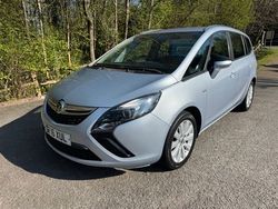 Silver Used 2016 Vauxhall Zafira Design Edition MPV | £4,995 (Good price)