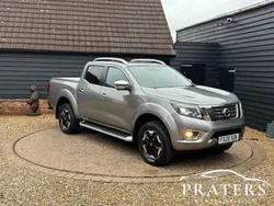 Grey Used 2020 Nissan Navara Tekna Pickup | £16,500 (Super price)