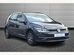 Grey Used 2018 VW Golf VII SE Hatchback | £13,095 (Fair price)